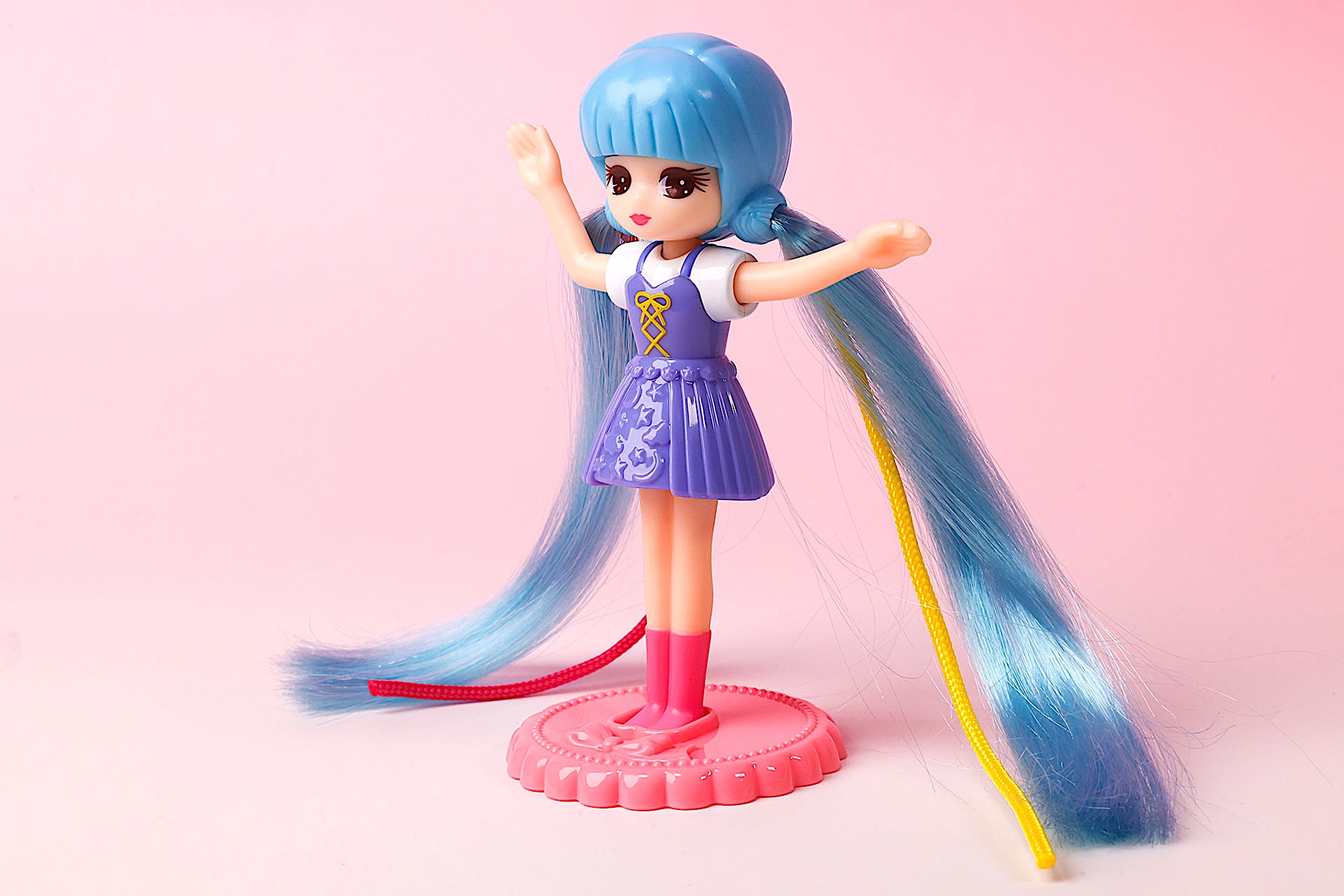 まさに夢をイメージしたようなカラーリングだ