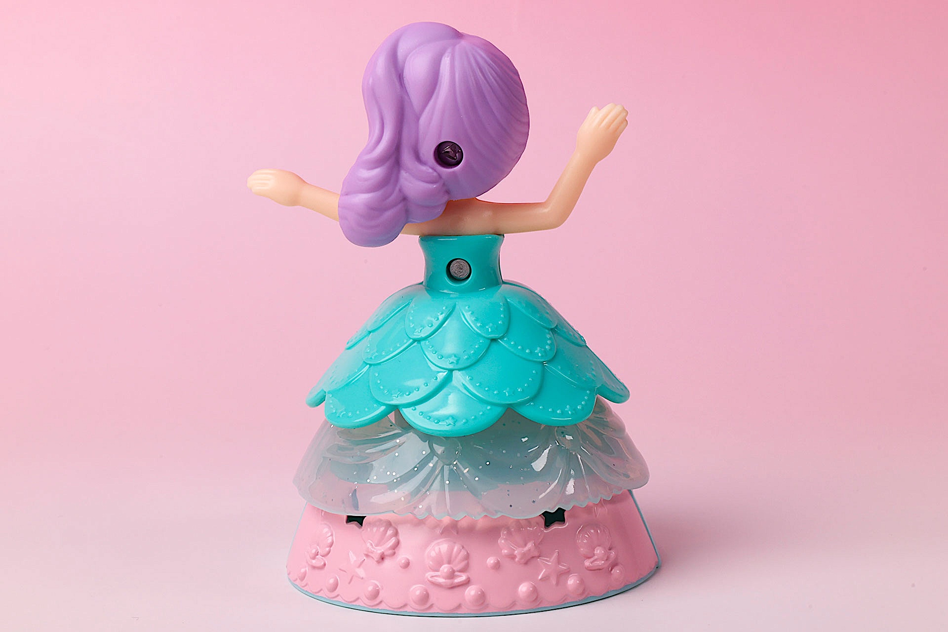 パーツごとに形や色が異なっている