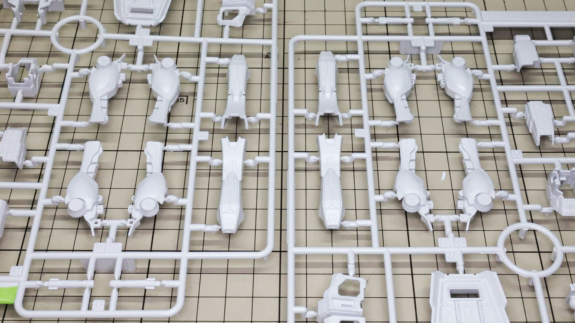 色、艶、手触り……まるで同一といってもいいほどです