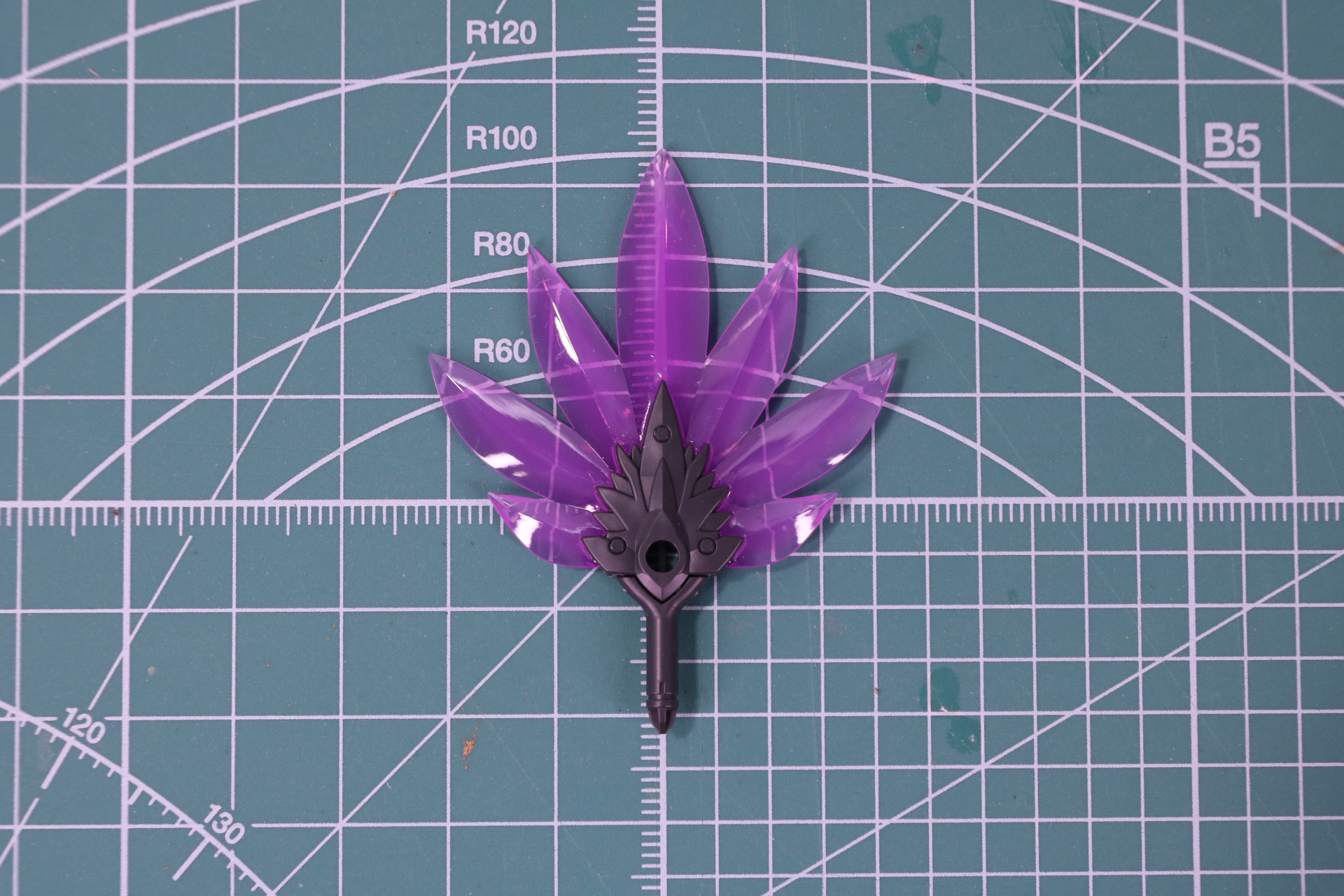 団扇の組み立て