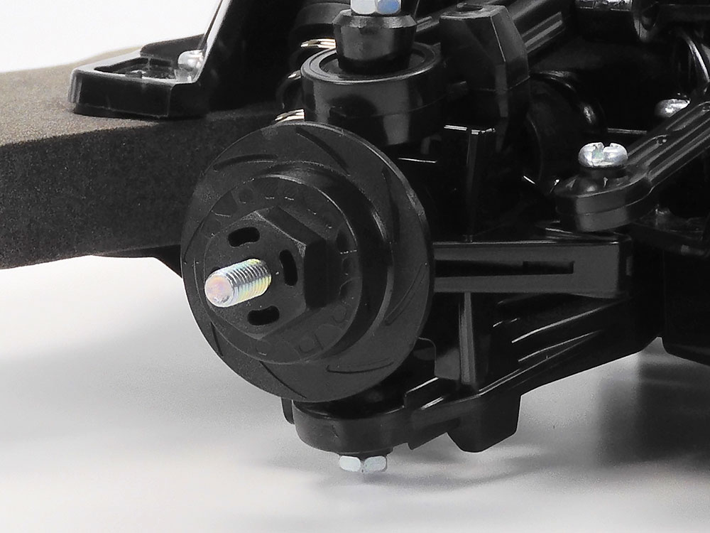 ホイールハブはスリットローターのブレーキディスクをイメージ。