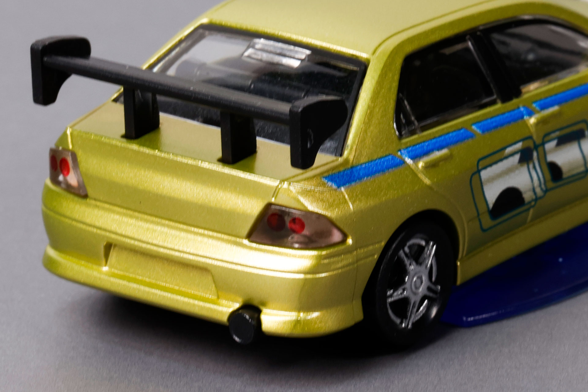 バックライトの表現も素晴らしい