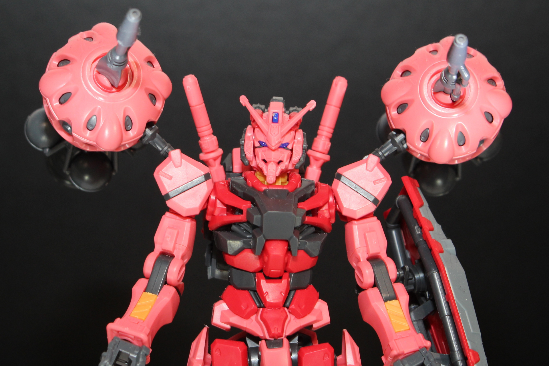 頭部の複雑なディテールも忠実に再現している