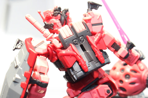 HG 赤いガンダム　3体セット　ジークアクス　ガンプラ Amazonにて「ガンダム ジークアクス」のガンプラ「HG 赤い