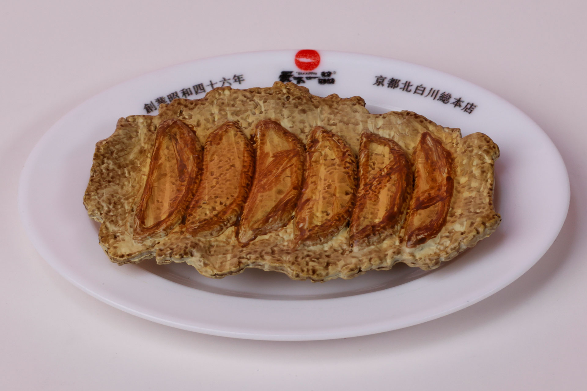 絶妙な羽根の部分も見事に再現されている