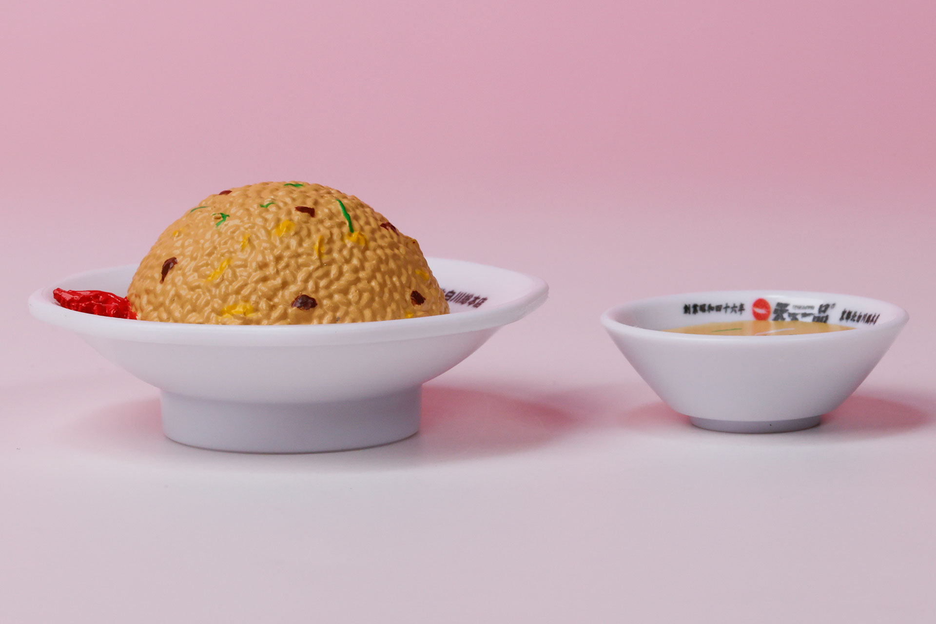 角度を変えるとさらにリアルさが増して見える