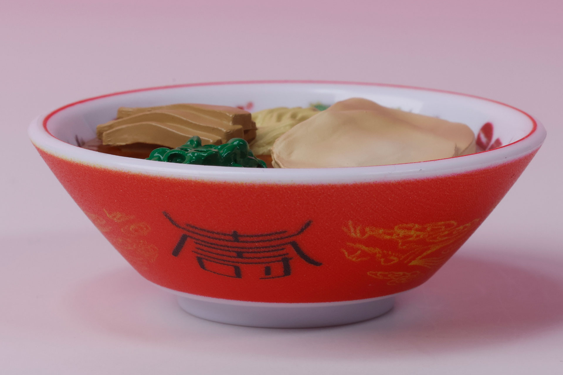 丼は「こってりラーメン」と共通のものだ