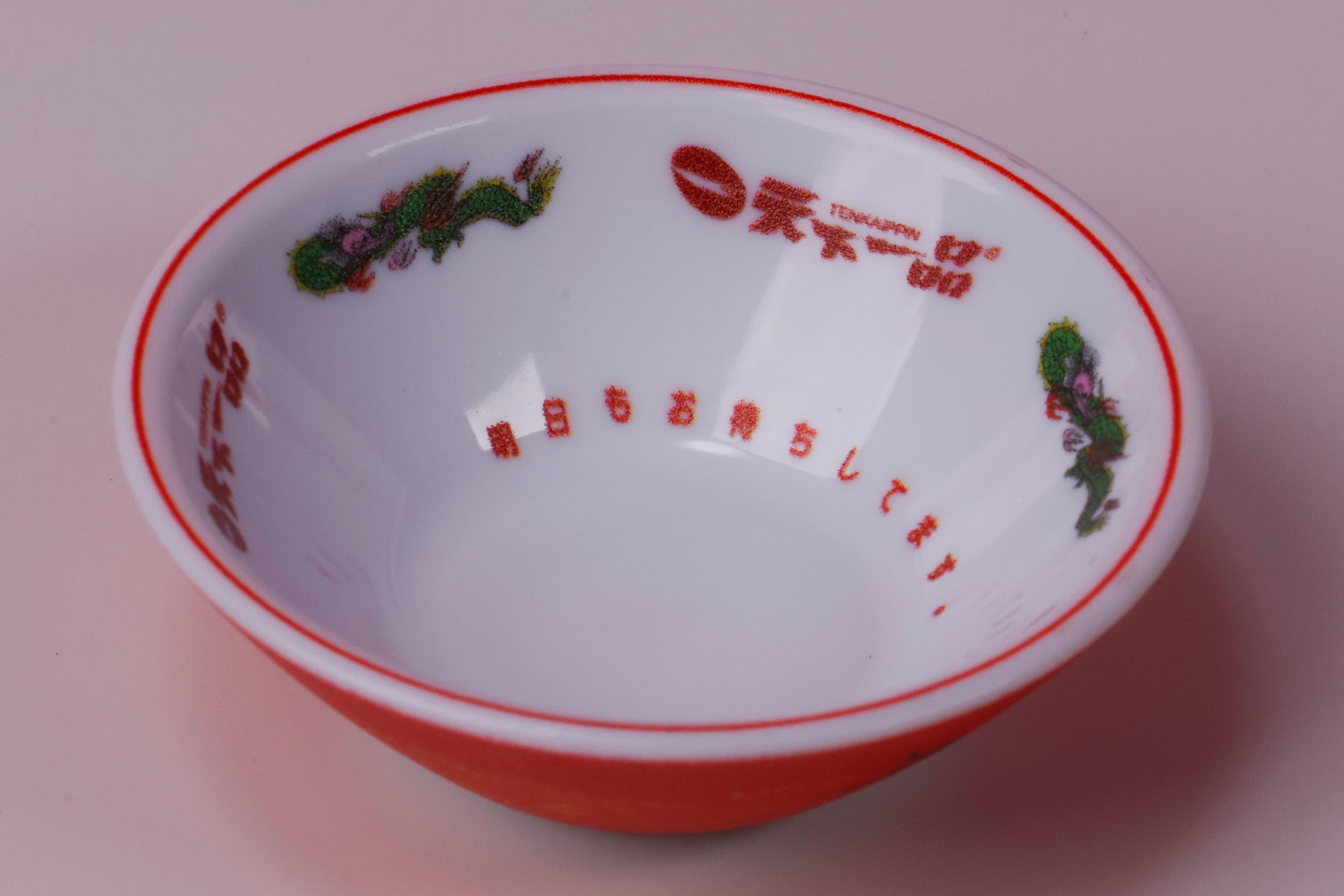 ラーメン部分は上に載せただけの状態なので、すぐに取り外せる