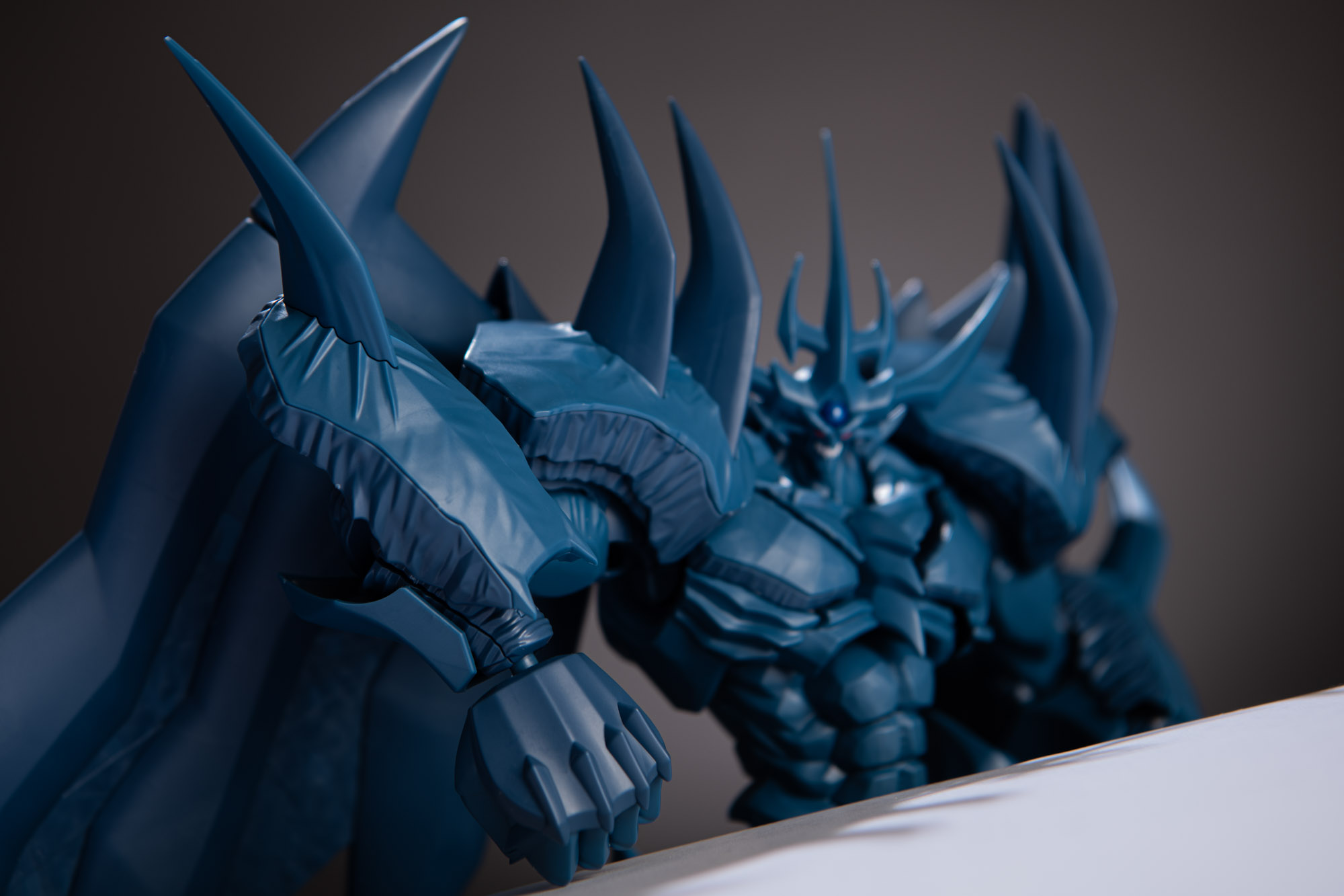 巨大な拳から放たれる「ゴッドハンドクラッシャー」