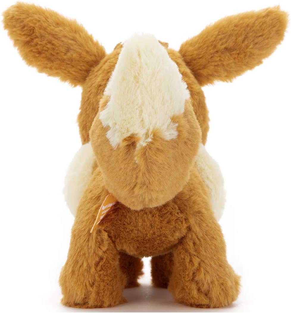 くったりしているのに自立ができる「イーブイ」のぬいぐるみ。お座りやうつ伏せなど、いろいろなポーズが楽しめる。ベレットの重みで、程よい抱き心地を実現