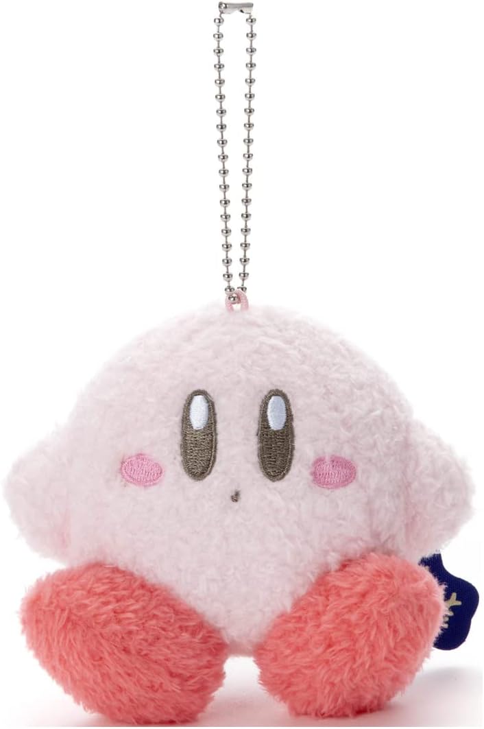 「星のカービィ」シリーズのキャラクター「カービィ」を暗闇でほわっと光るぬいぐるみ「ほわっとフレンズ」のボールチェーンマスコットシリーズより立体化。優しい色味とふわふわ生地を採用している