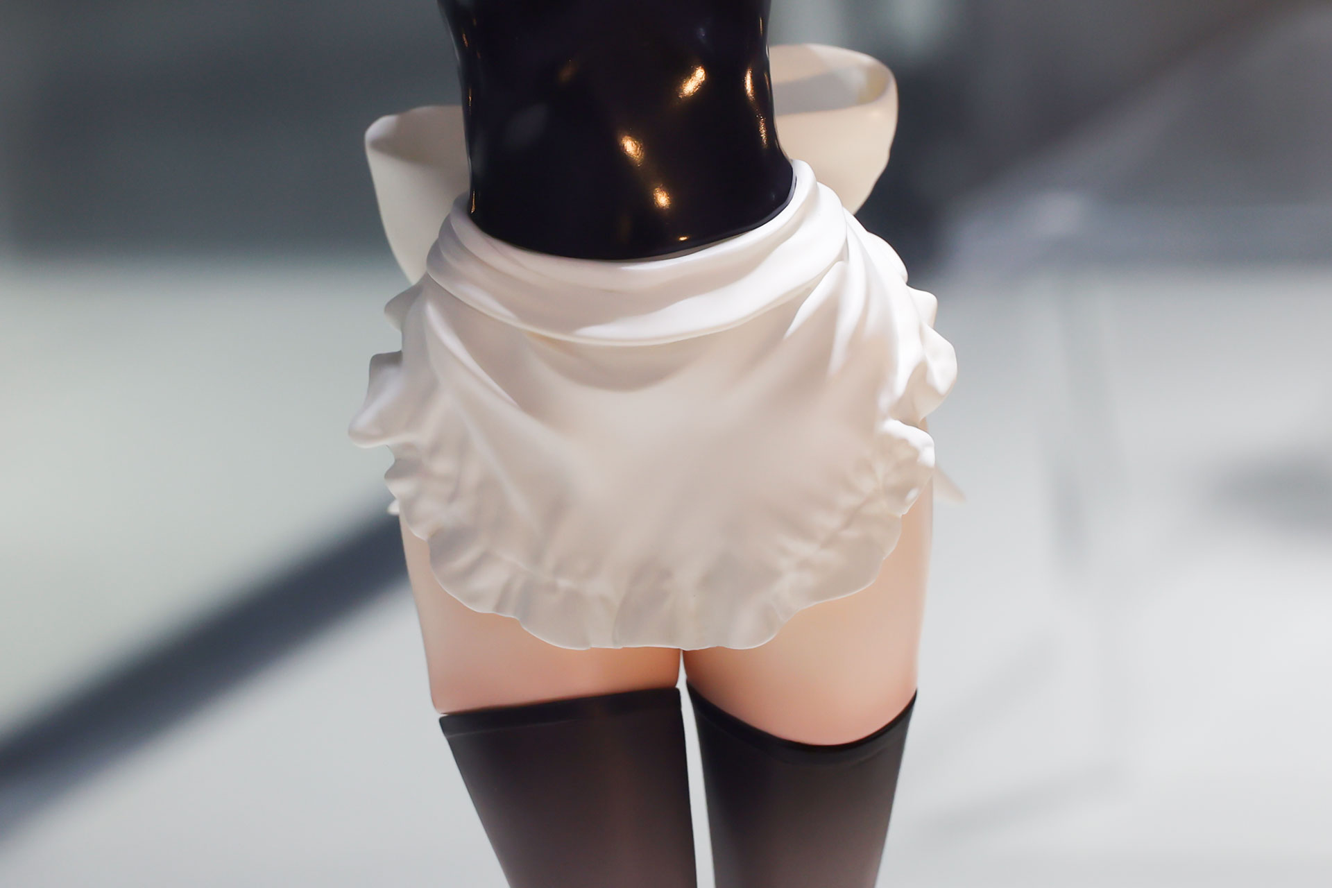 腰にはエプロン