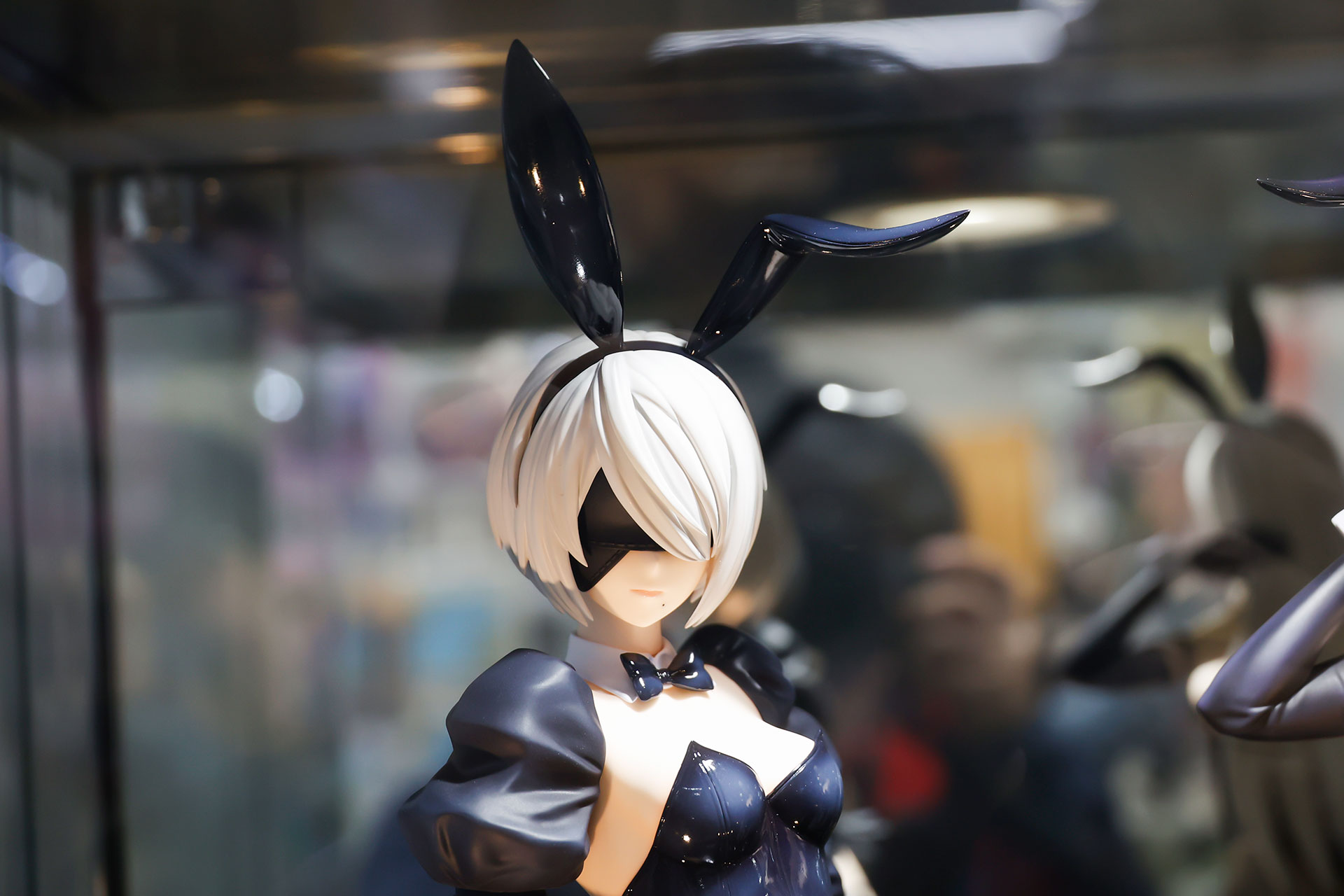 バニーらしくうさ耳を付けた2B