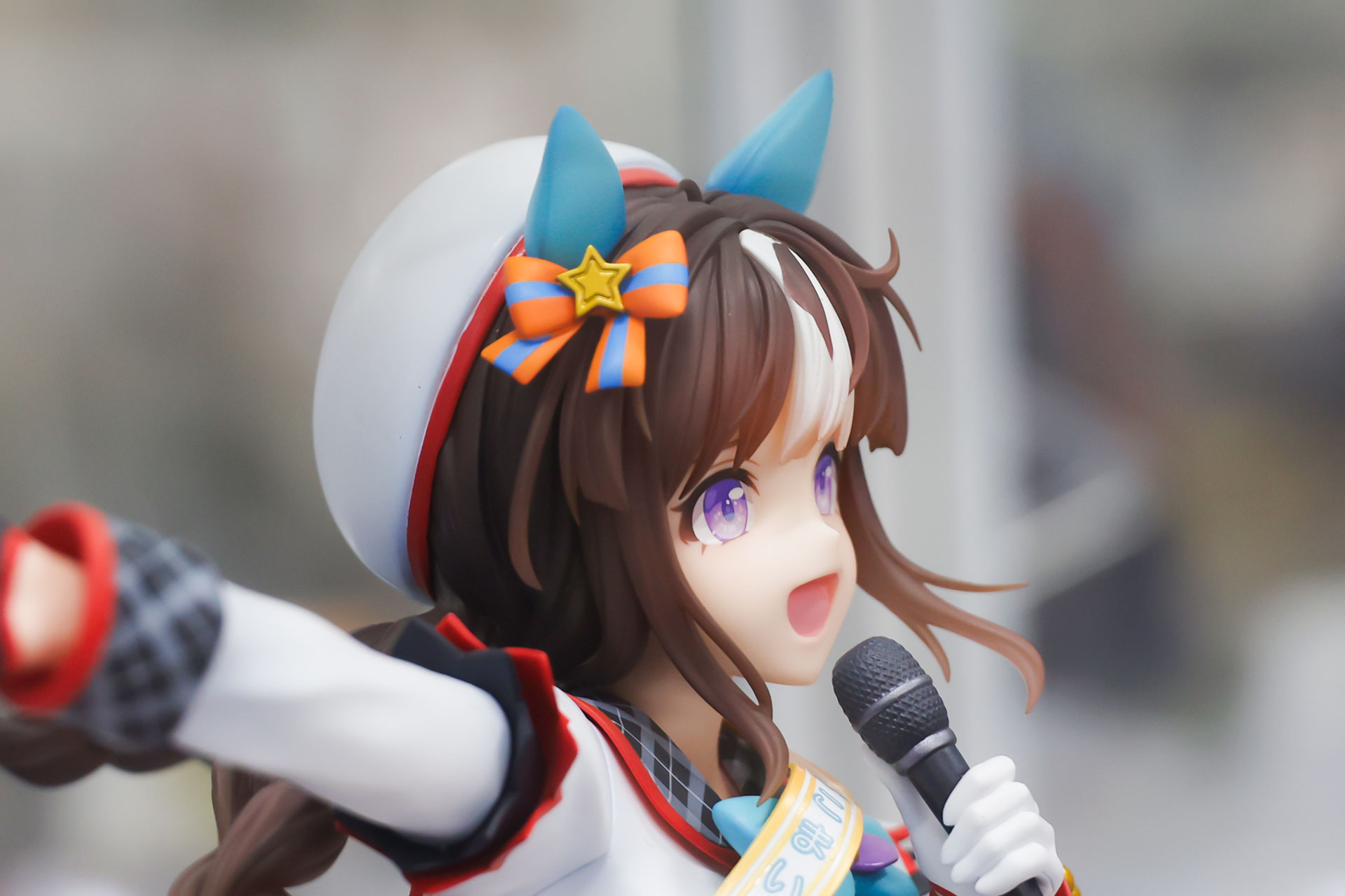 帽子やリボンなども再現されている
