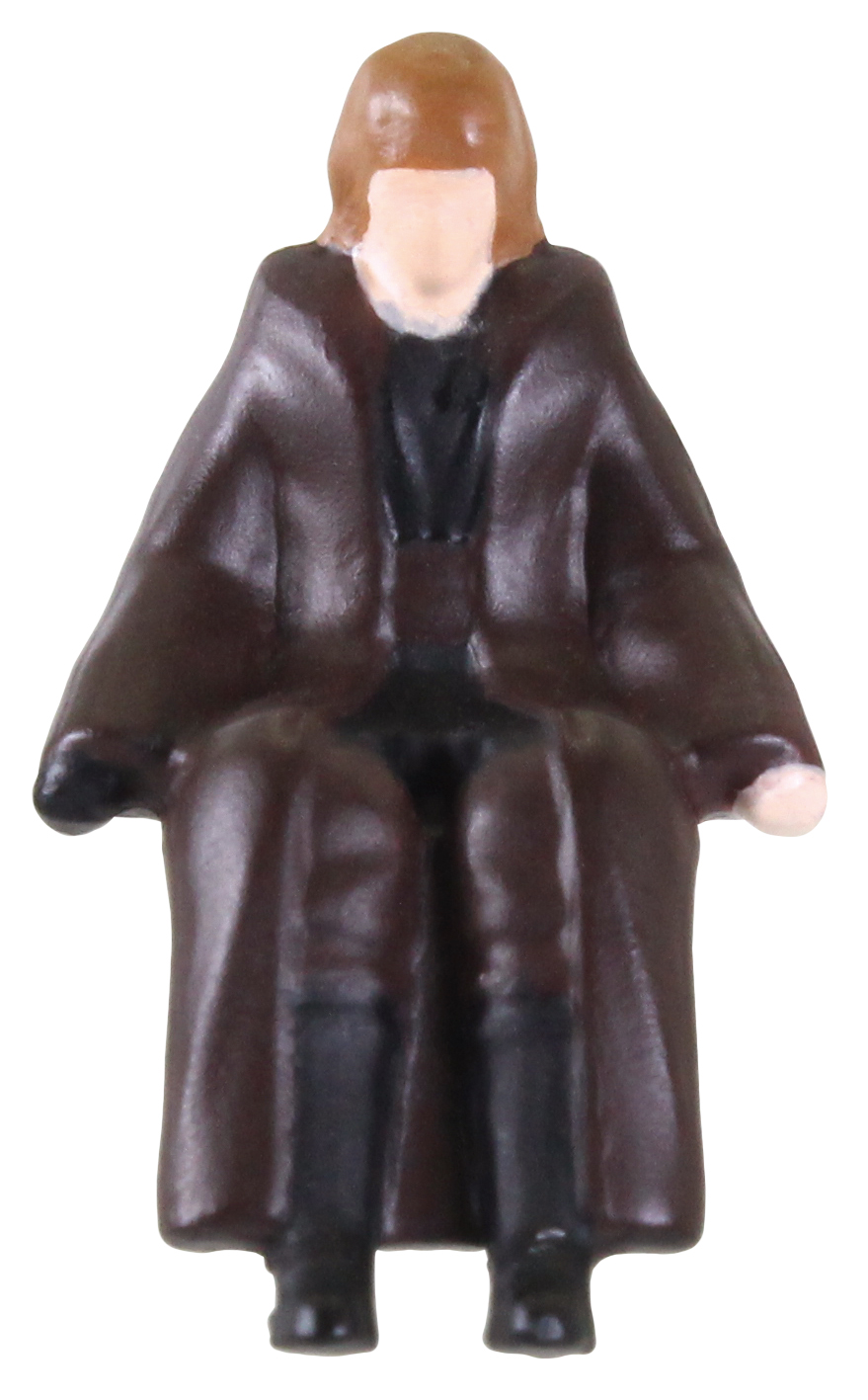 「ジェダイ・インターセプター（アナキン・スカイウォーカー＆R2-D2）」、「ジェダイ・インターセプター／戦闘形態（アナキン・スカイウォーカー＆R2-D2」に付属