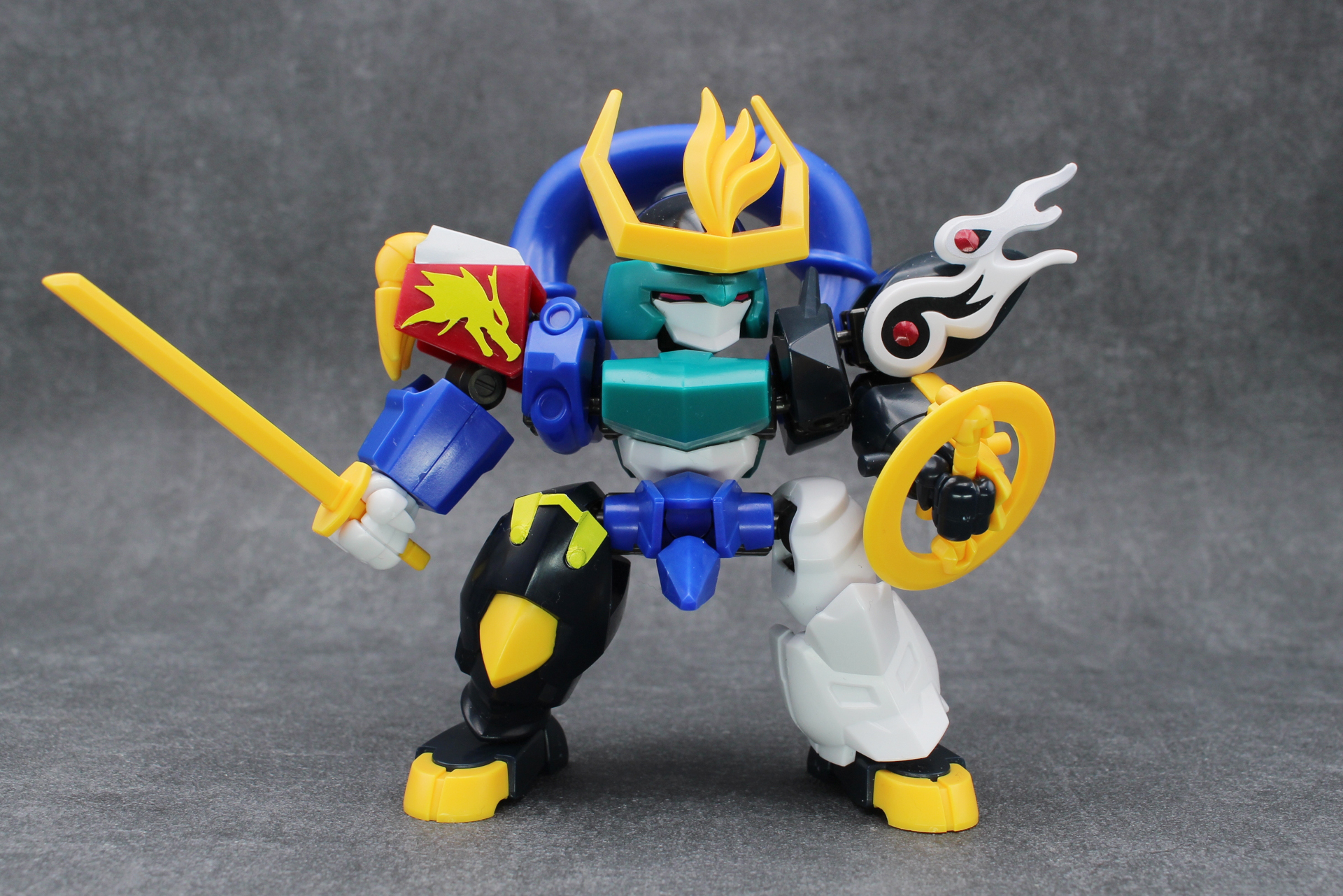 ワタルシリーズのクロスビルド。左右非対称にしてみるのも面白い