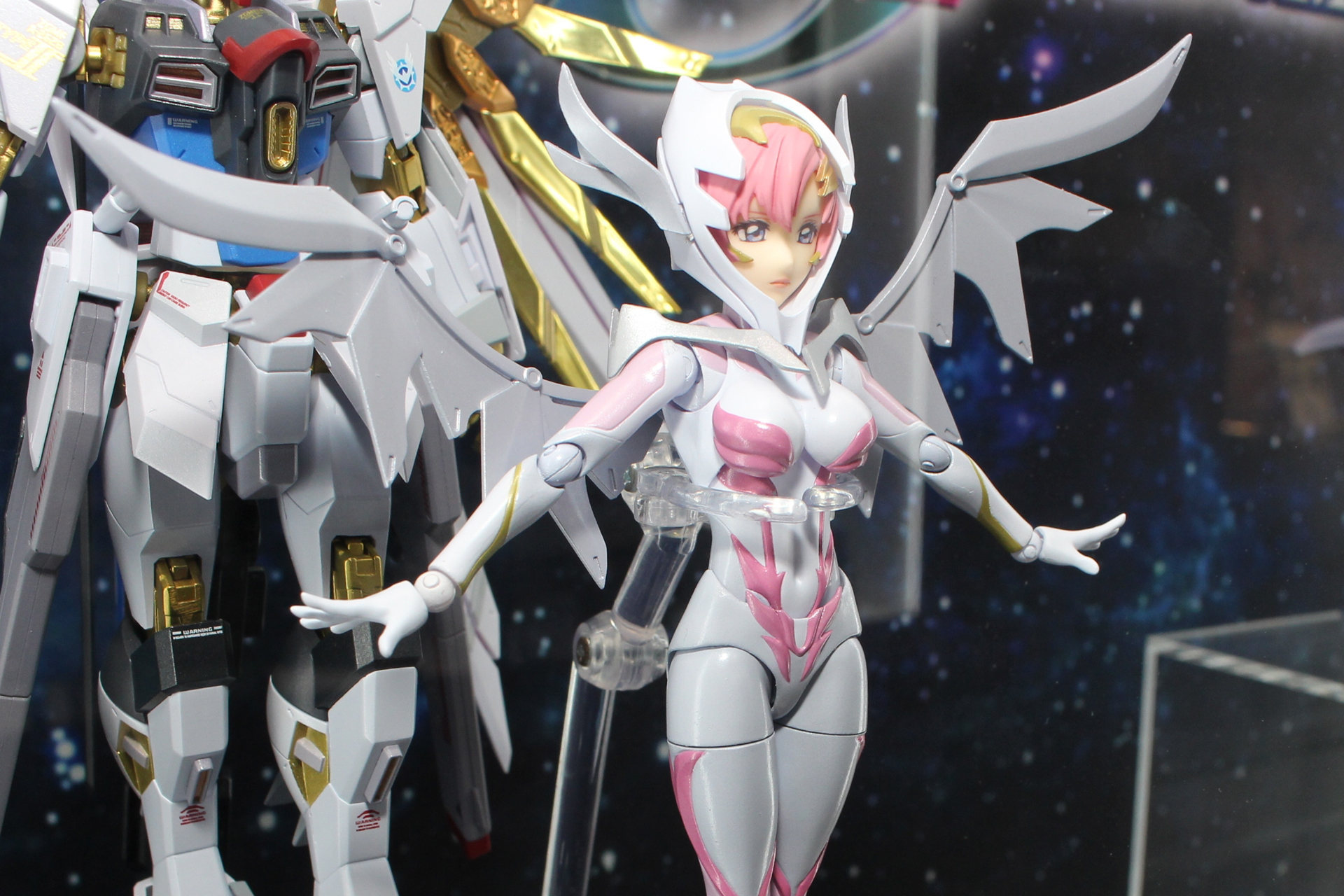 あのクライマックスシーンを再現できる各種パーツが付属