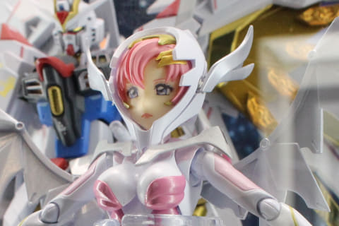 ラクス・クライン　1枚 体型の魅惑的な曲線を固定パーツで再現！ 「S.H.Figuarts ラクス