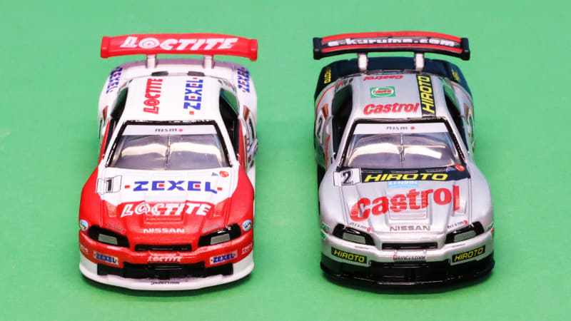 フロント：両チームのメインスポンサーがよくわかるデザイン