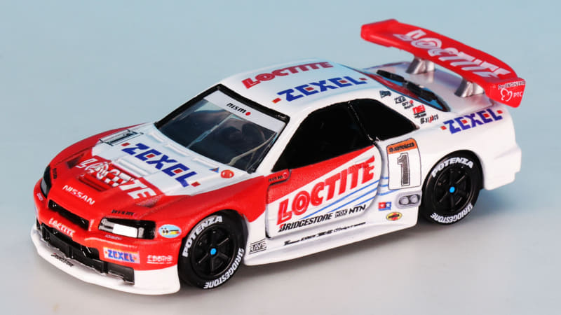 ホワイトカラーにロックタイトとゼクセルのロゴが映える