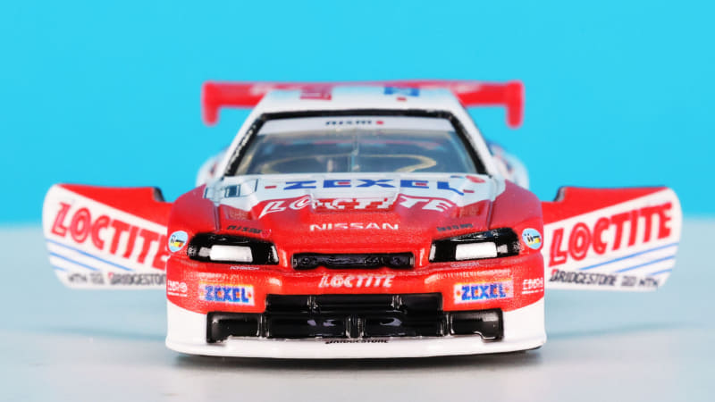 左右ドア開閉アクションがあり、整備中もイメージできます