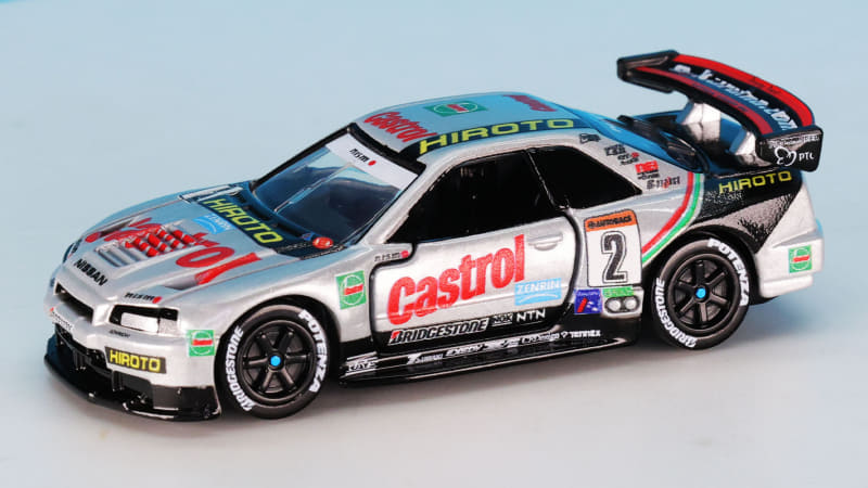 銀部分が光を反射します