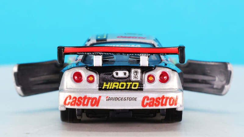 2台そろえてガレージの情景を作ってみたいものです