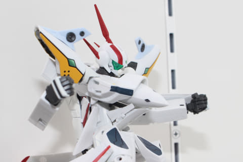 キラ星 バサラが銀河クジラに歌を聴かせた機体が立体化！ 「HI-METAL R VF-19P