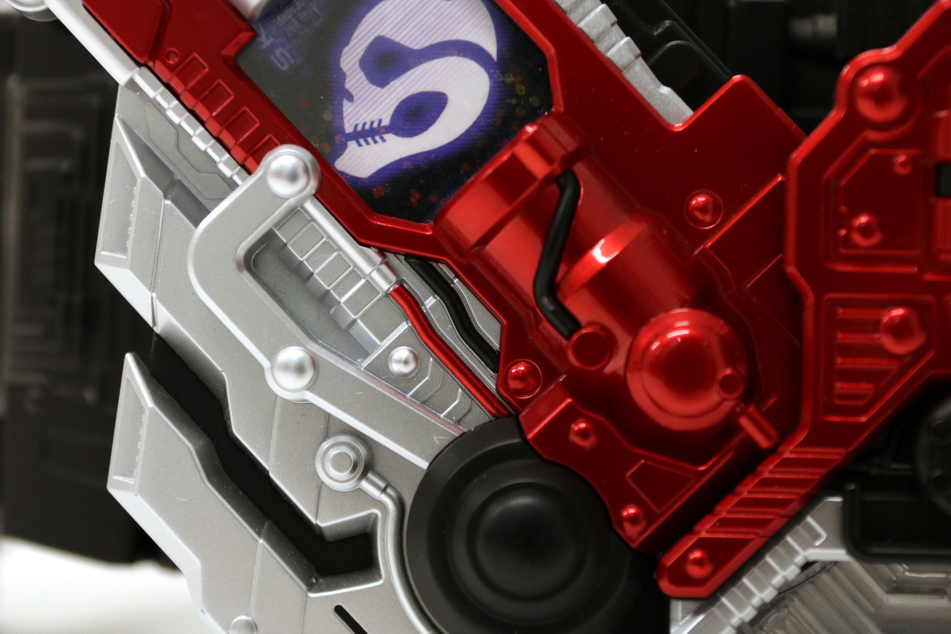 凸部分の造形も平らなものから丸みのある造形になっている<br />※画像は試作品を使用しています