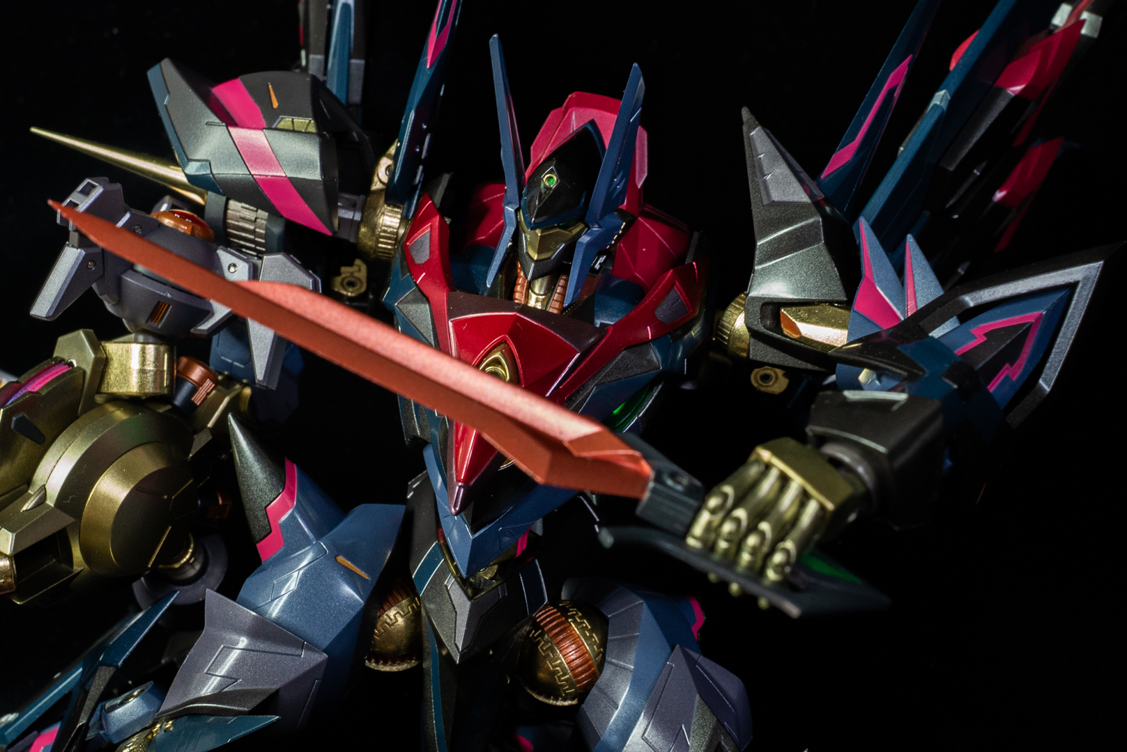 十手風なメーザーバイブレーションソードもカッコイイ