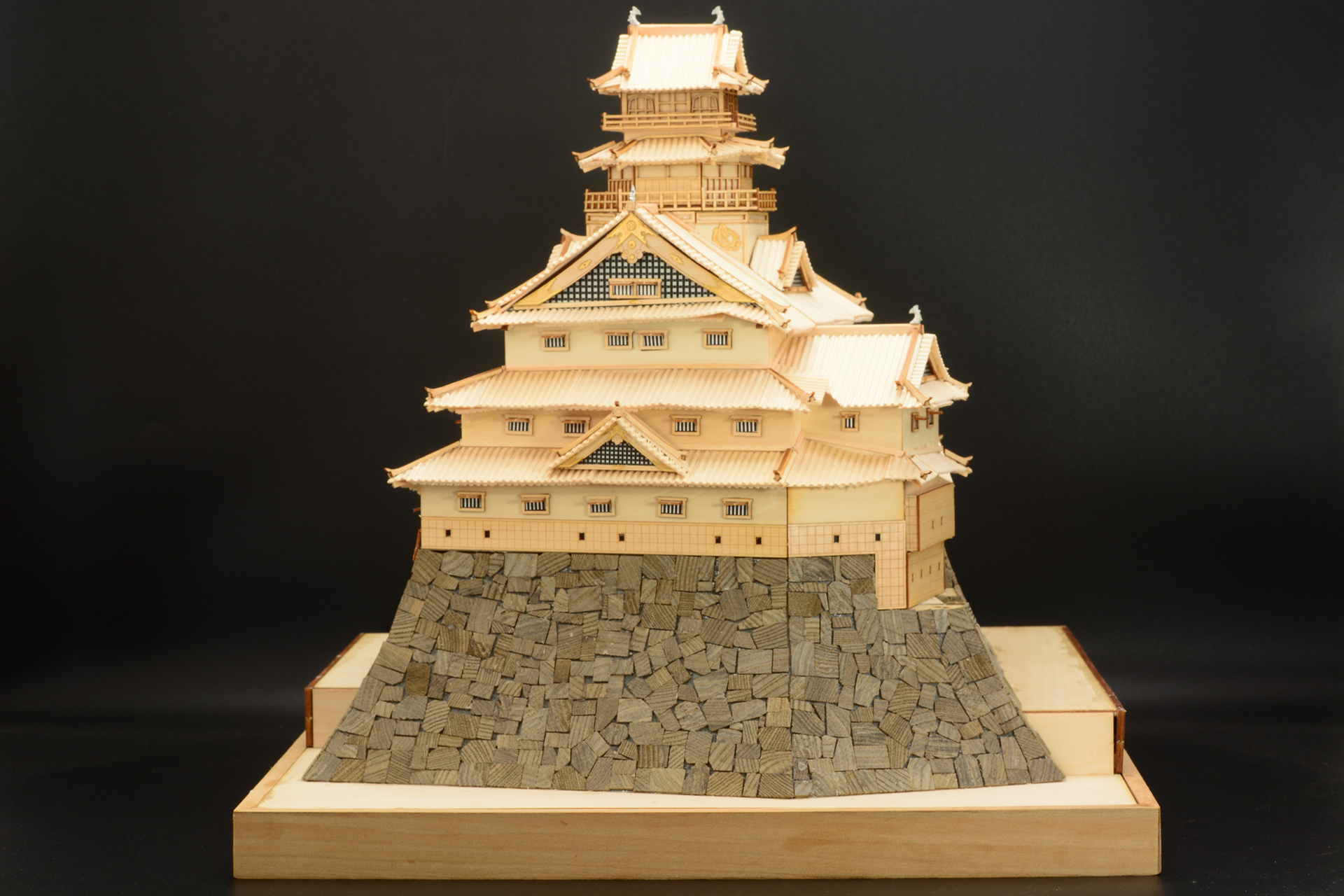 こちらは窓の多い南面