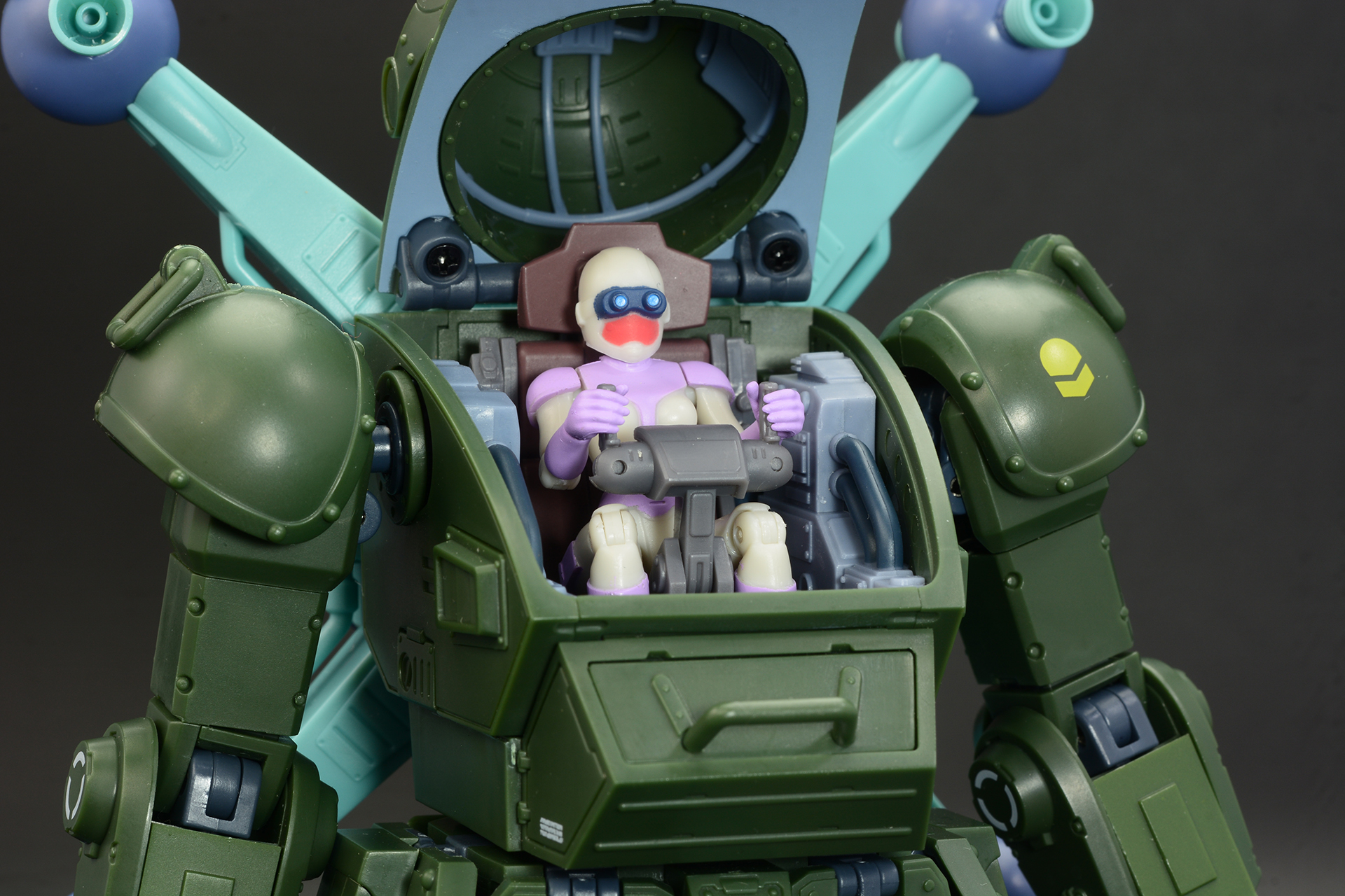 もちろんコクピットにしっかり座ることができる