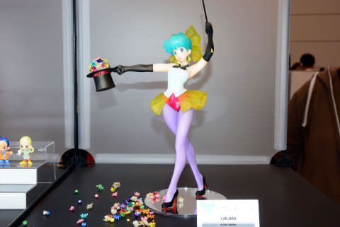 怪獣に美少女フィギュア、オブジェにソフビ、マスコット！ 「当日版権