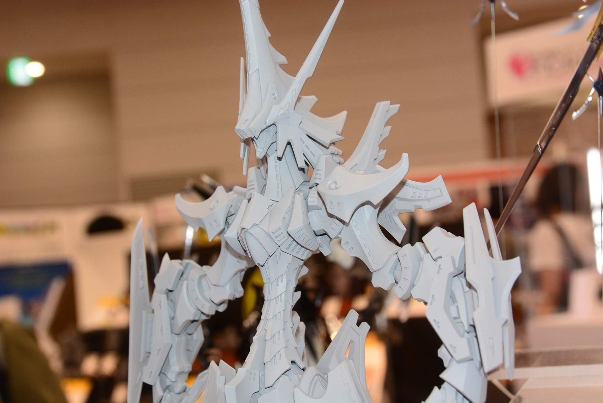 「旗竿ガットブロウ(仮)」の原型も展示