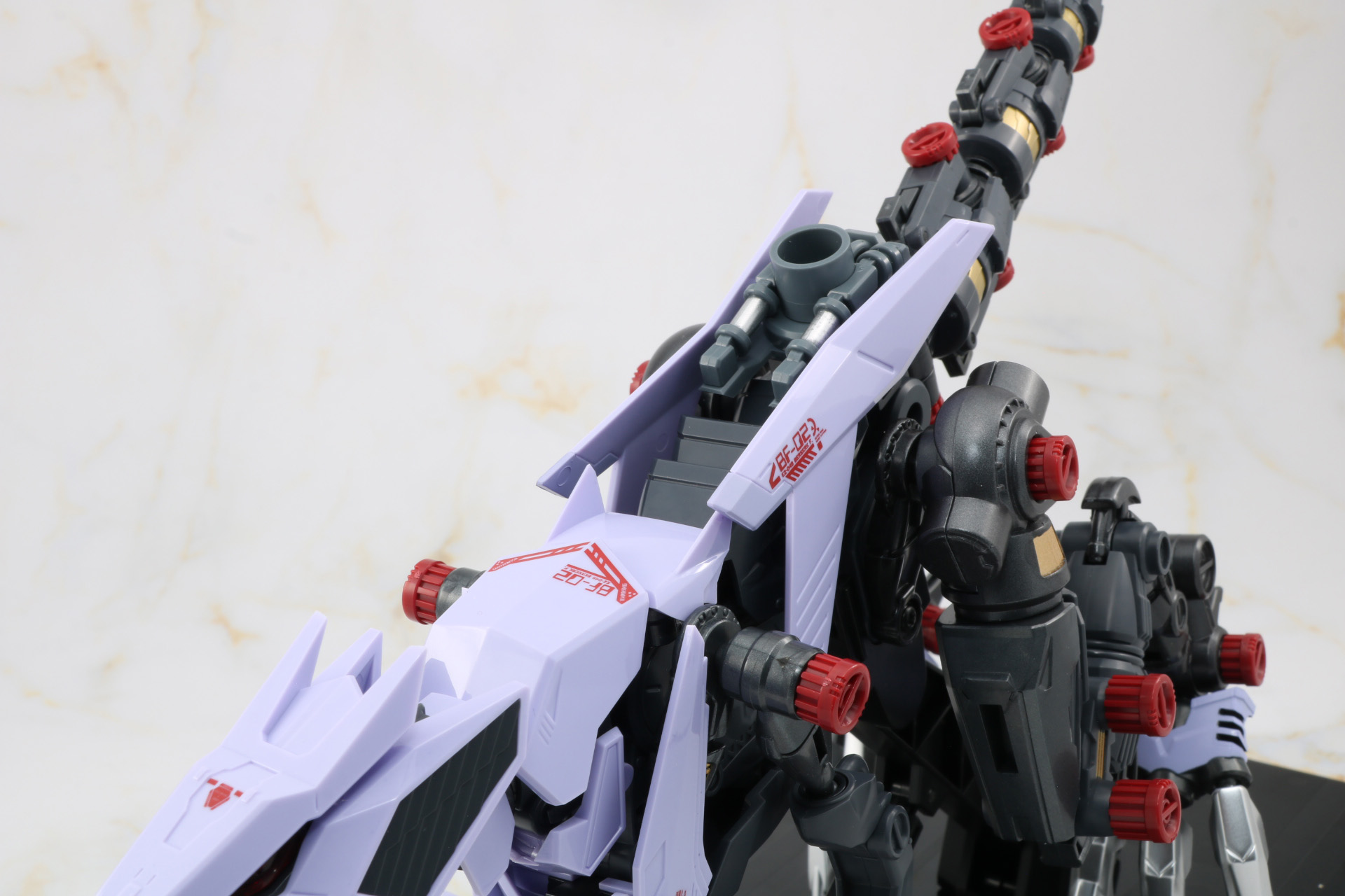 背中のパーツ装着