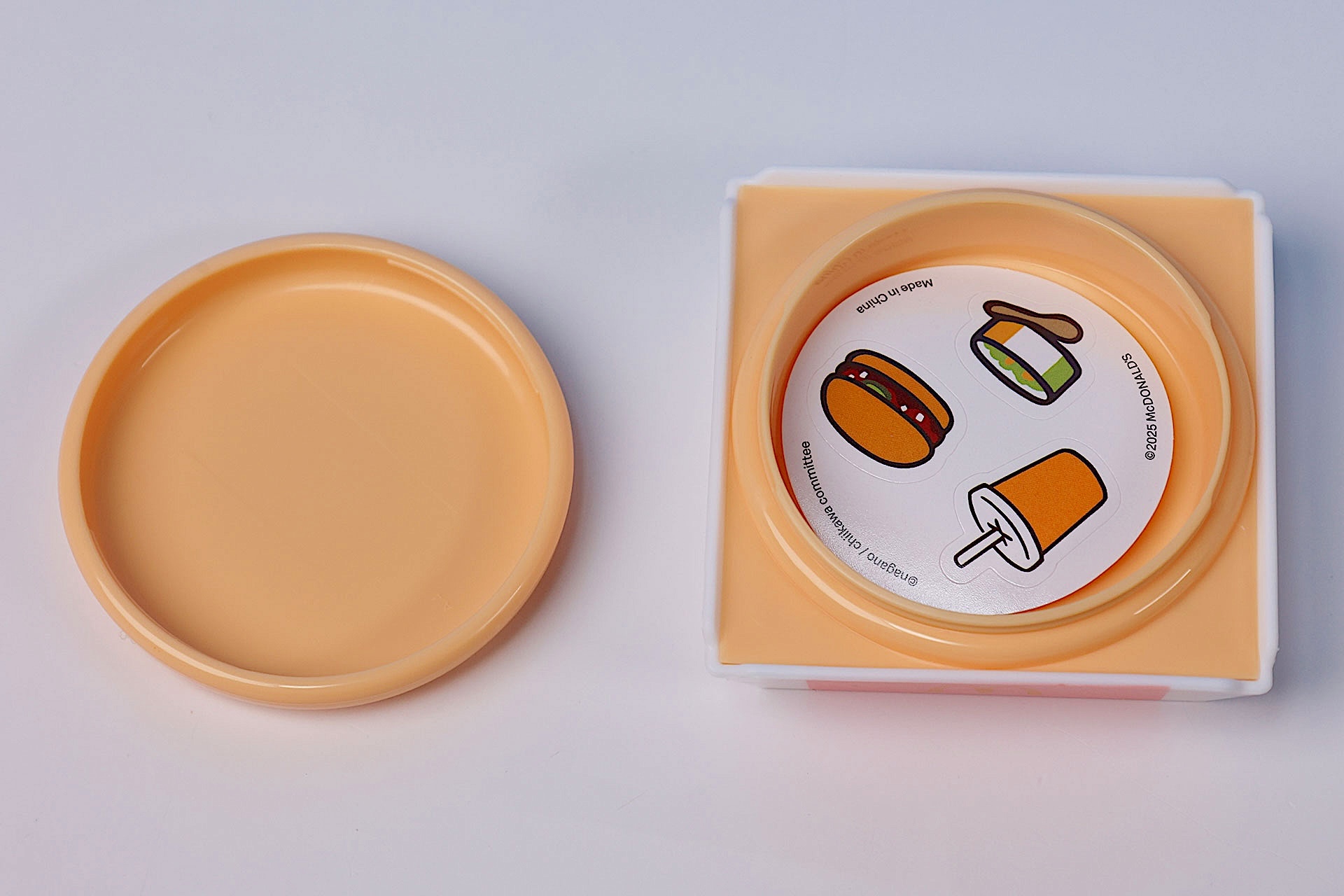 パンケーキのフタを開けたところ