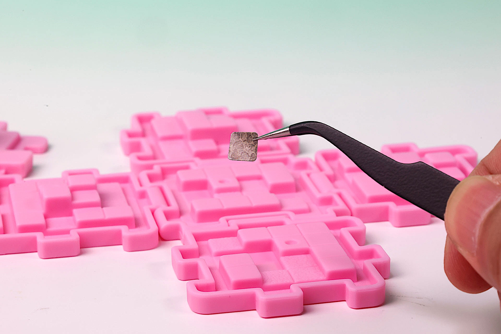 付属のシールは好きなところに貼ろう