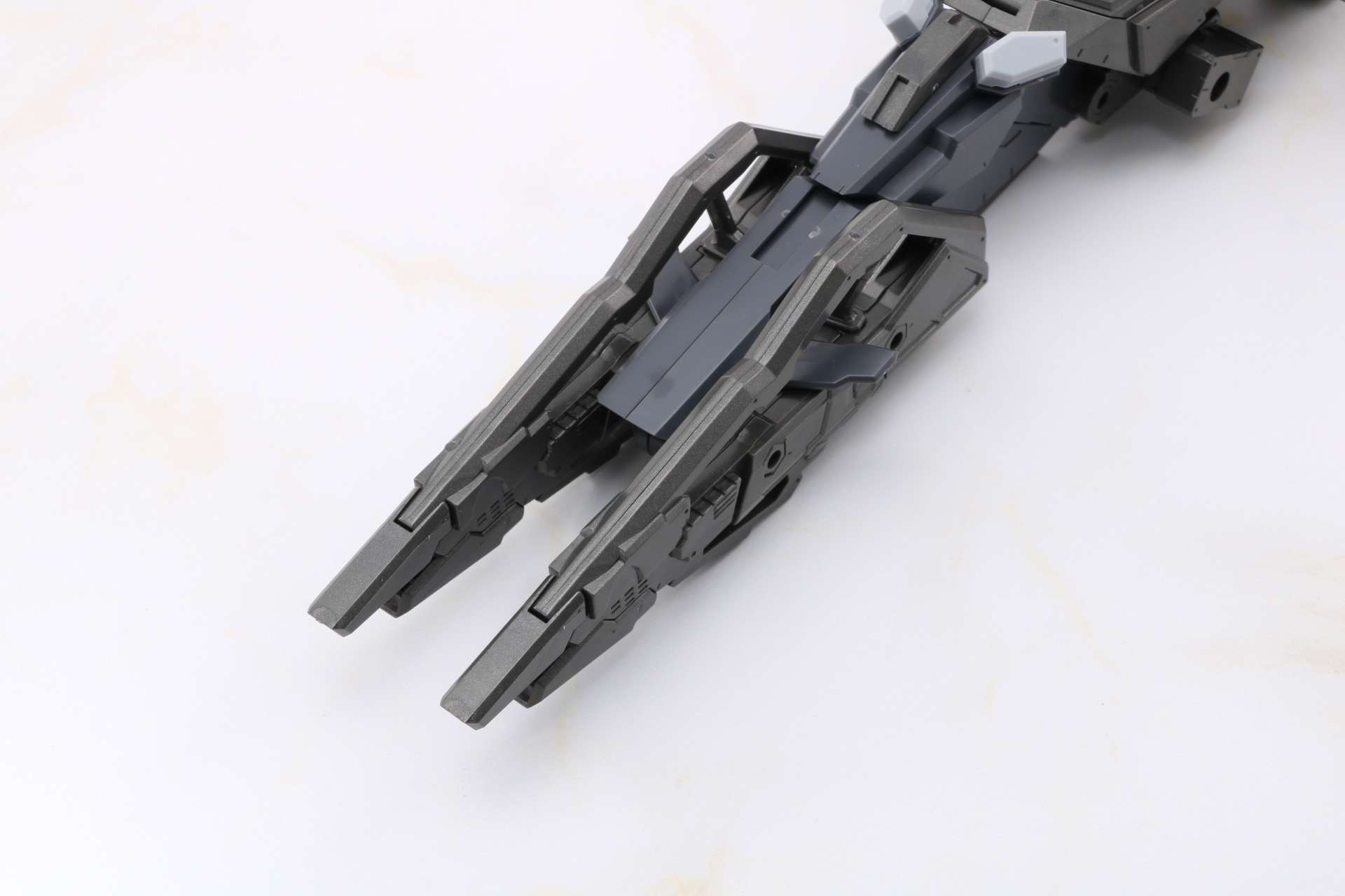 フロントパーツを展開