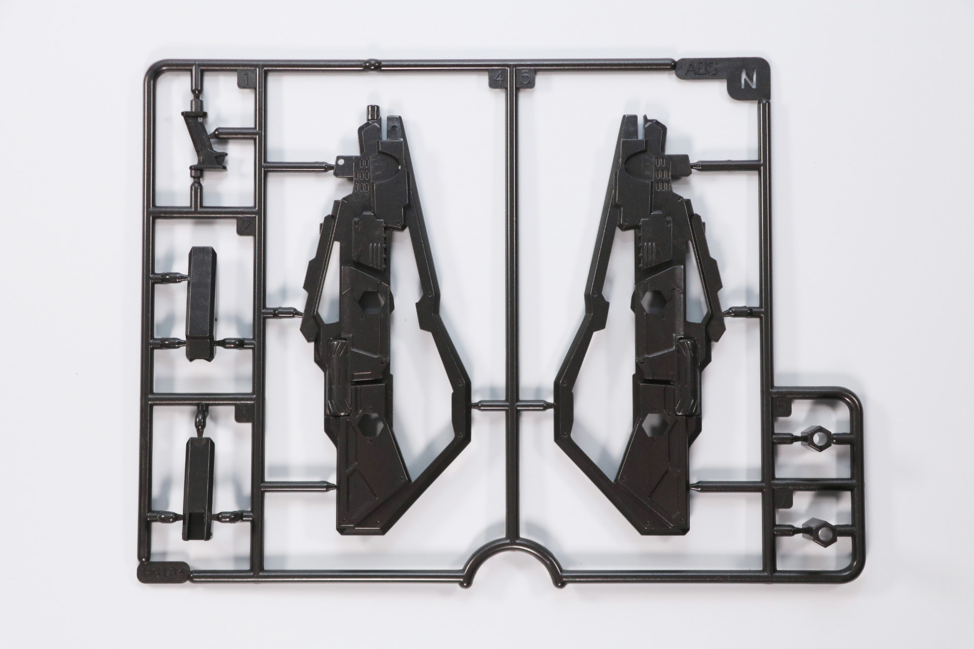 パーツM、パーツN×2