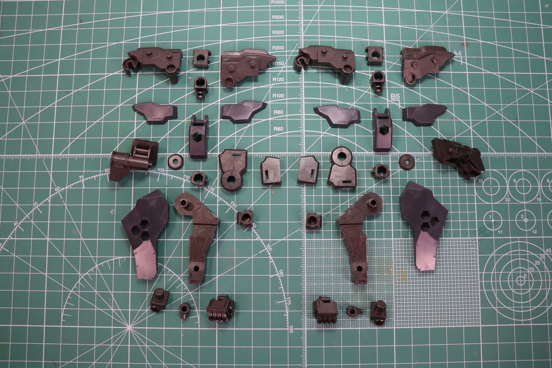 腕部の組み立て