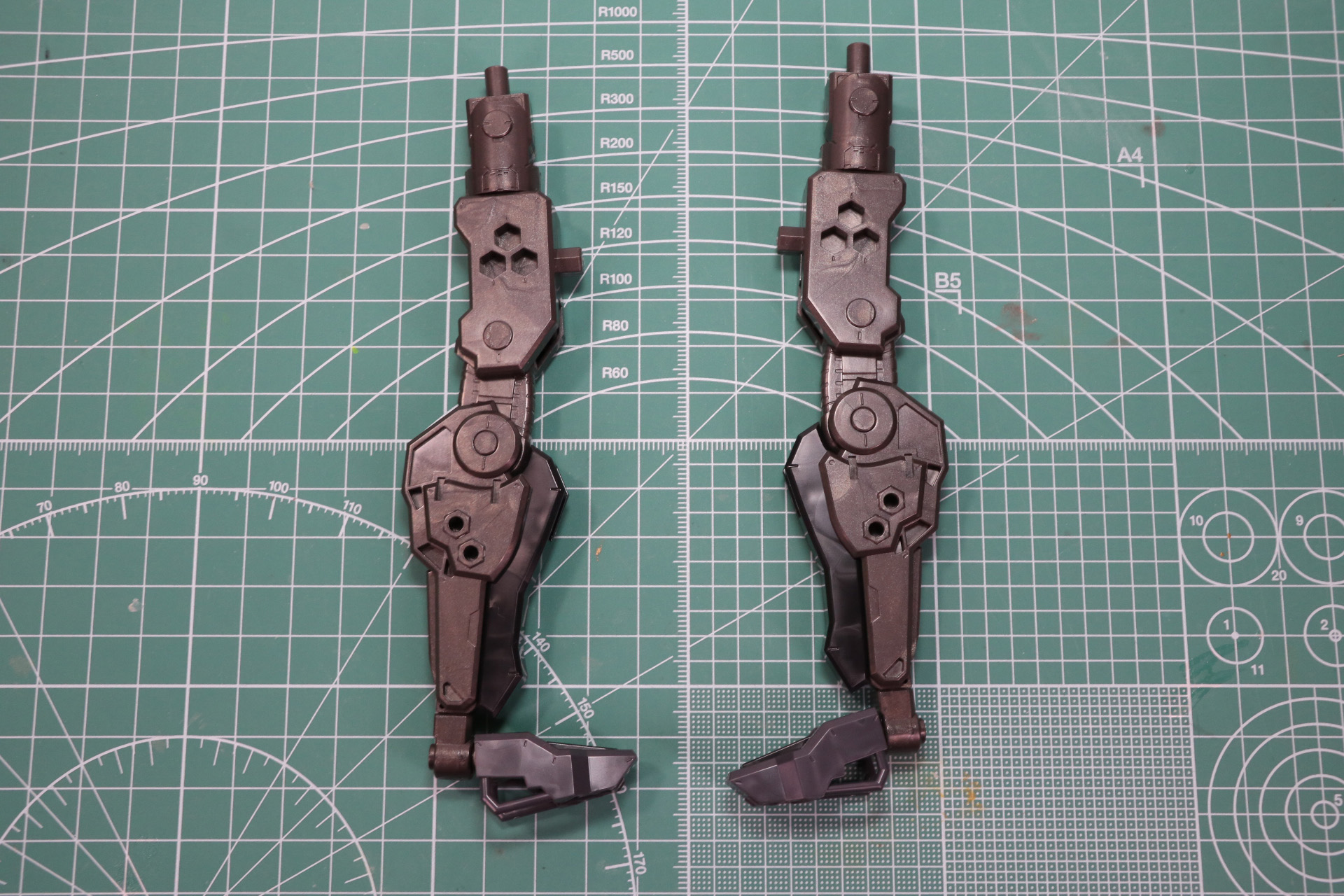 六角型ジョイントに3㎜径を備えたヘキサグラムを埋め込む