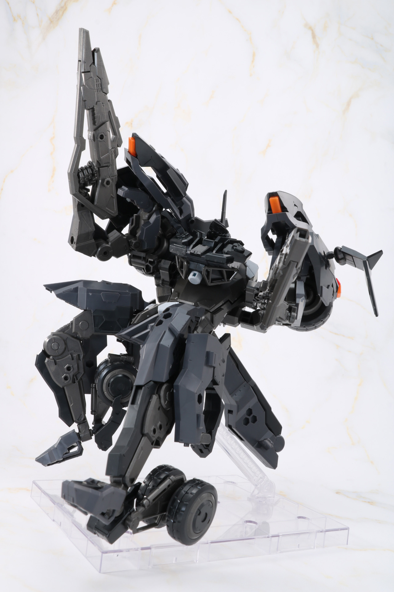 ライフルのヘキサグラムによって各部にマウントが可能