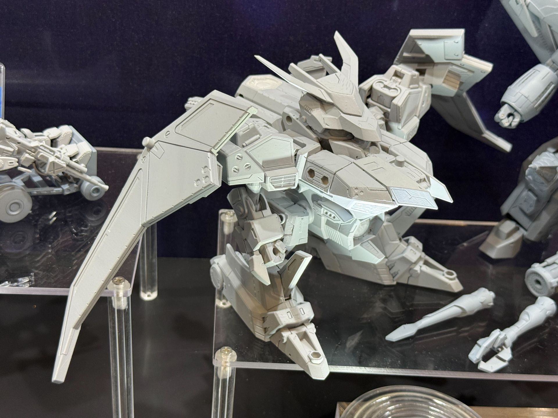 「トイライズ DMB-04 ブラックデバスター」