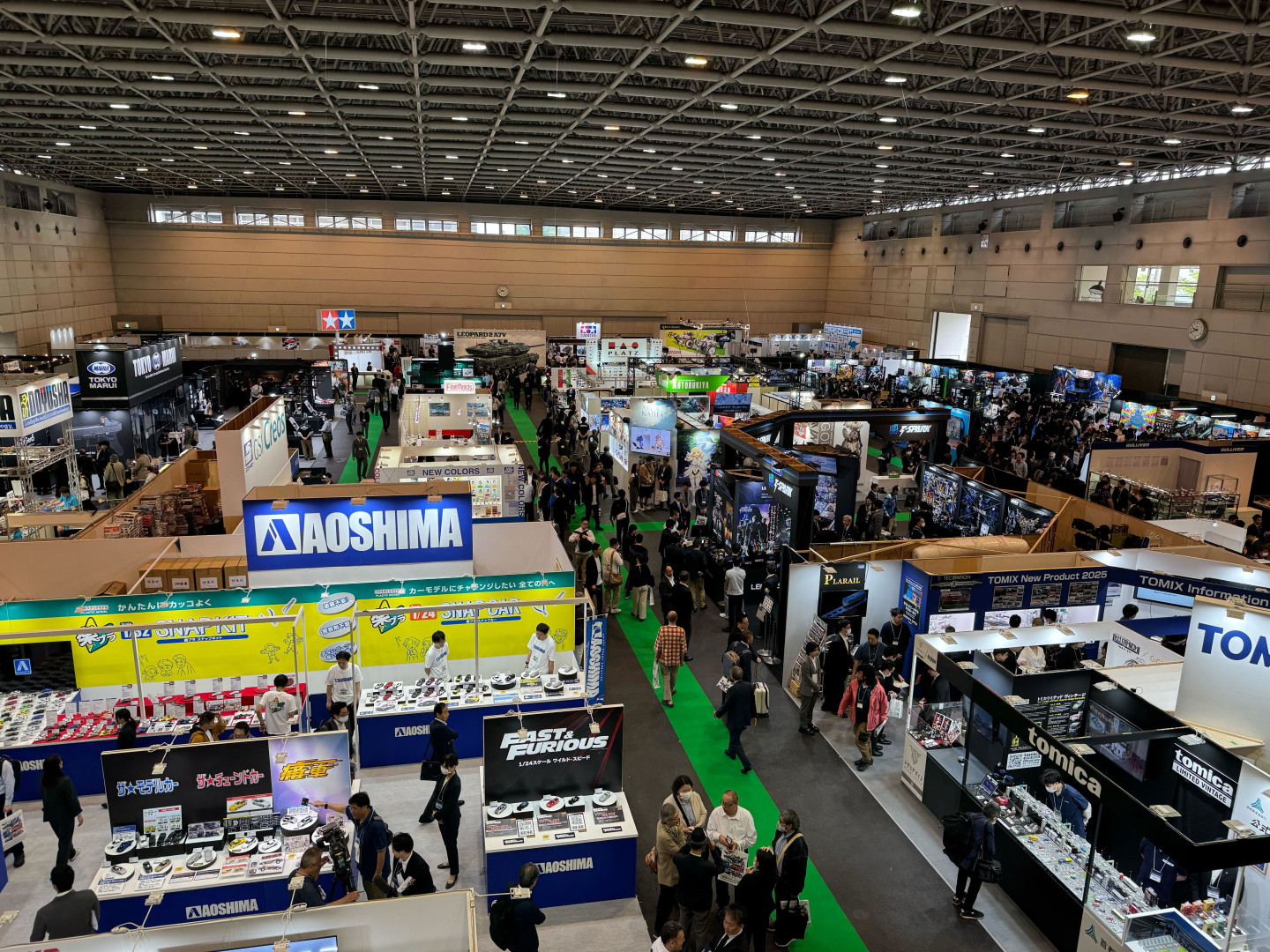 開催初日、5月14日（業者招待日）朝の「第63回 静岡ホビーショー」会場内の様子