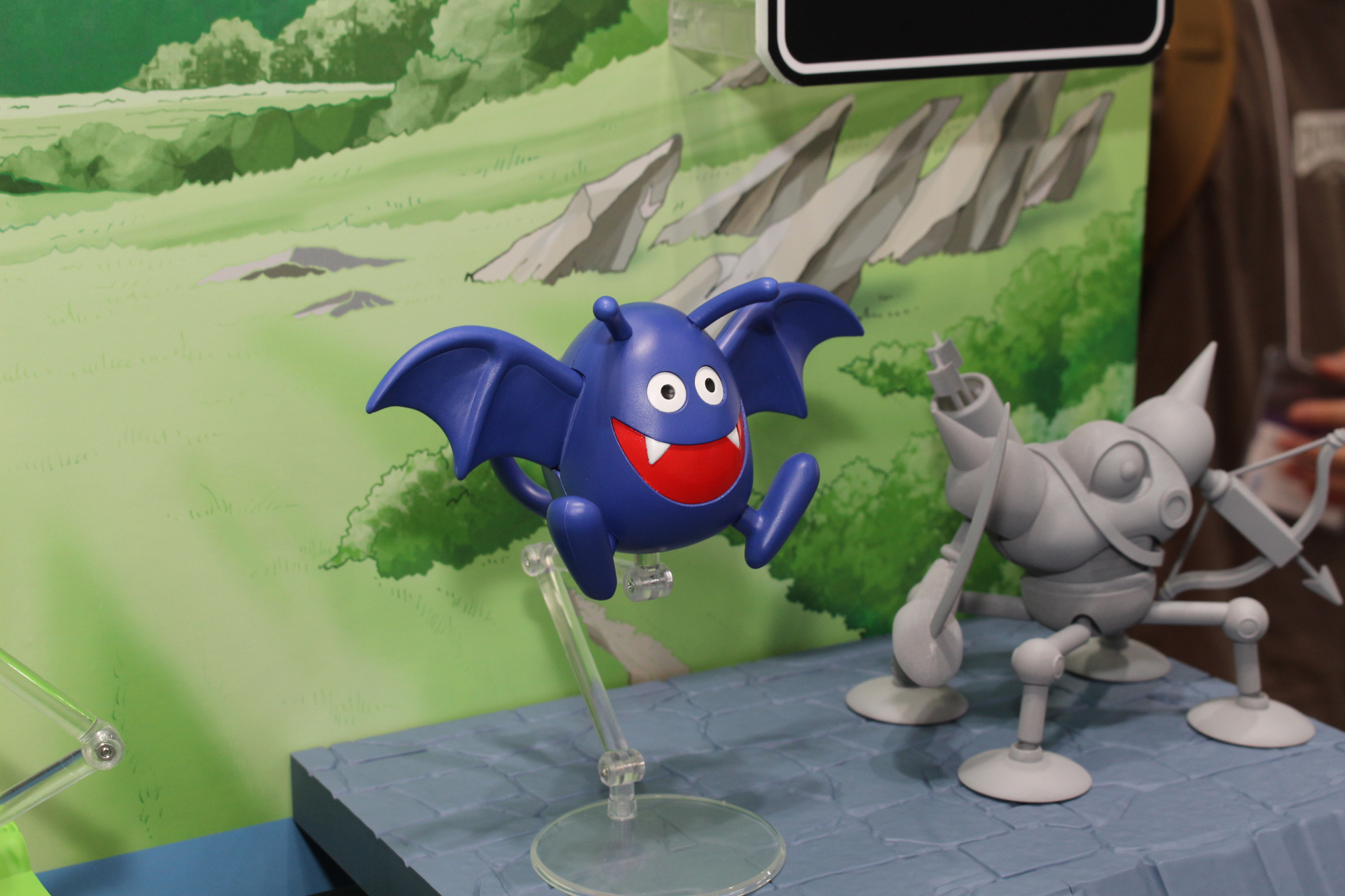 「ドラゴンクエスト プラスチックモデルキットシリーズ ドラキー ダンジョンベースつき」。12月20日発売。価格は2,200円