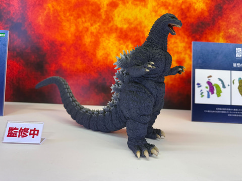 コトブキヤの怪獣プラモデル「極獣造形 ABSOLUTE STRUCTURE