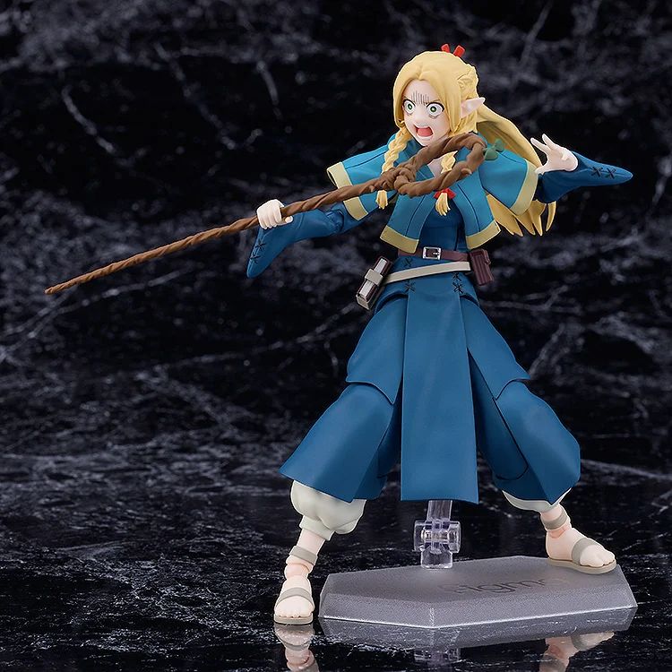 「figma ライオス」（別売）とあわせて飾ることができる
