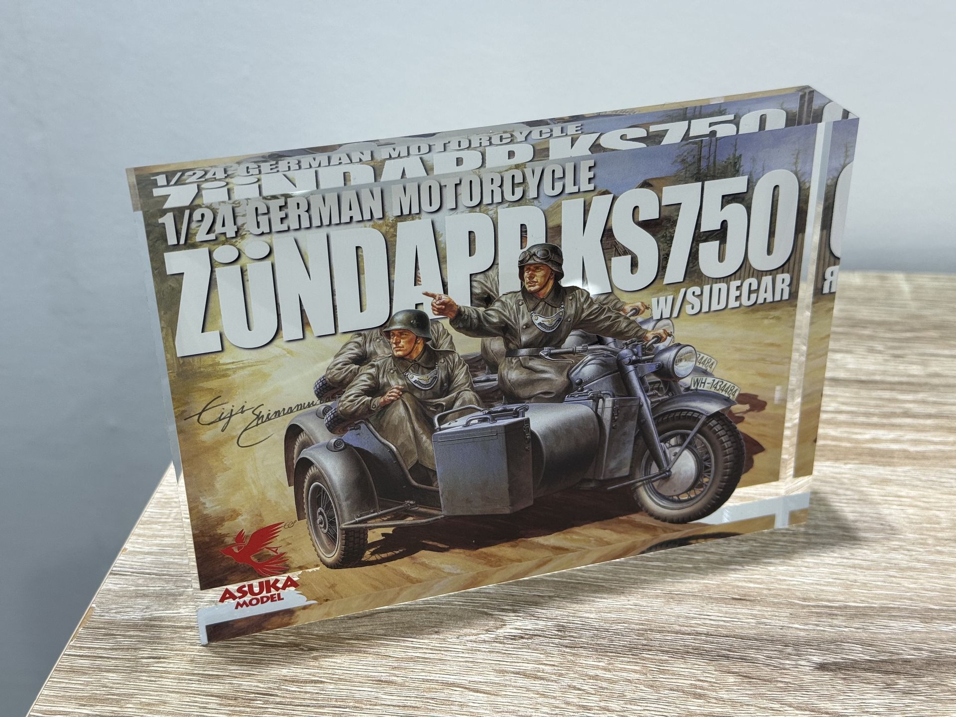 ドイツ軍用オートバイ ツュンダップ KS750 サイドカー