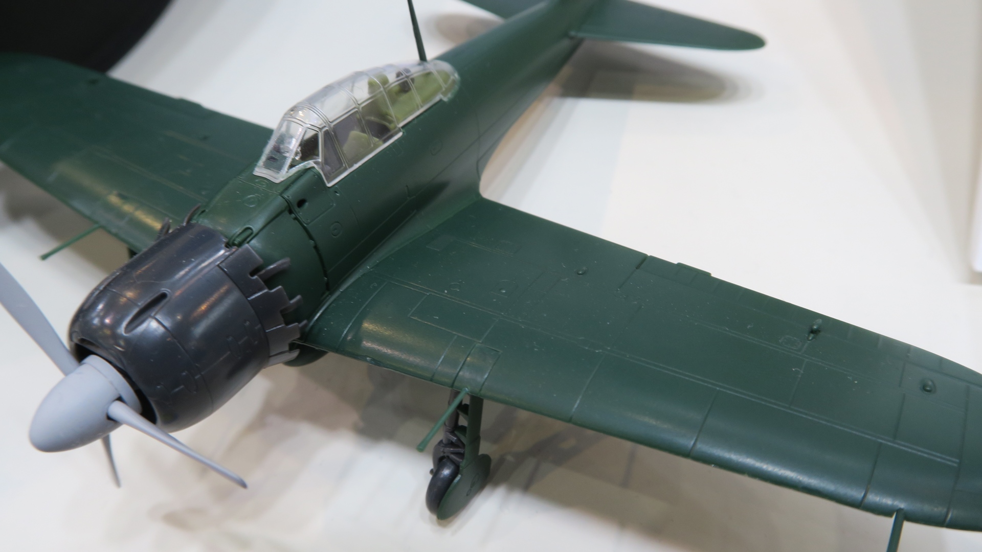 キャノピーは開閉選択式