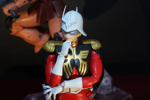 新品　1/6　シャア・アズナブル　アクションフィギュア　赤い彗星　ガンダム 新品 1/6 シャア・アズナブル アクションフィギュア 赤い彗星